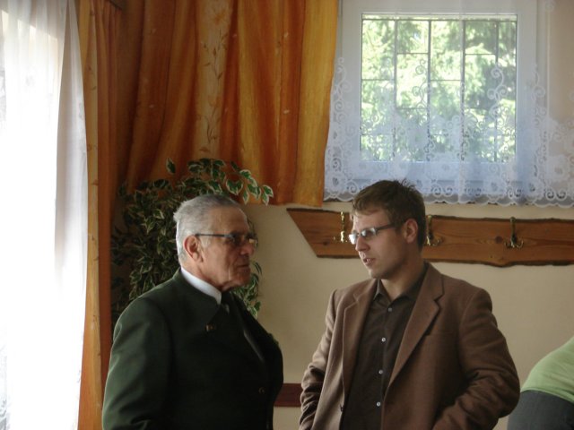 koledzyedwardstankiewiczidawidsobiesiak.jpg